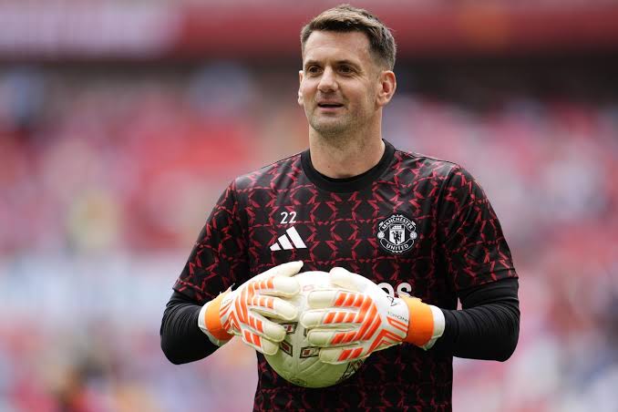 tom-heaton2