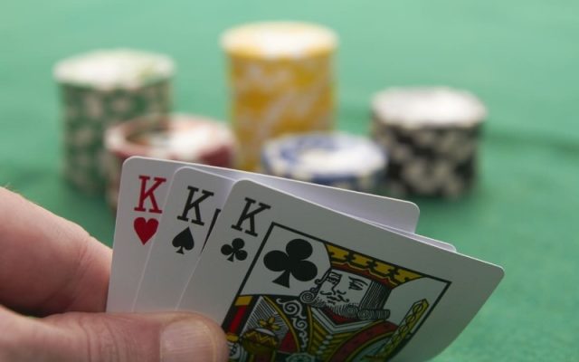 Cách chơi Ba Cây online tại các nhà cái uy tín