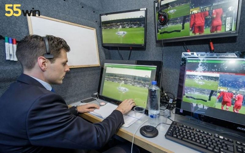 Vai trò của công nghệ VAR và SAOT