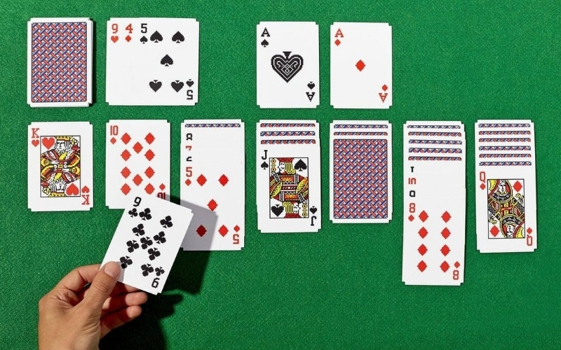Sự thật bất ngờ về nguồn gốc ra đời của game bài Solitaire huyền thoại