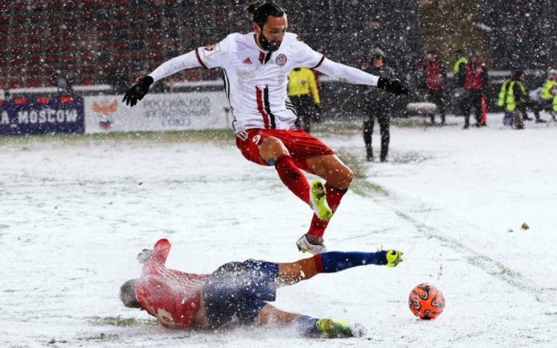 Sự ảnh hưởng của thời tiết đến các trận thi đấu thể thao thực